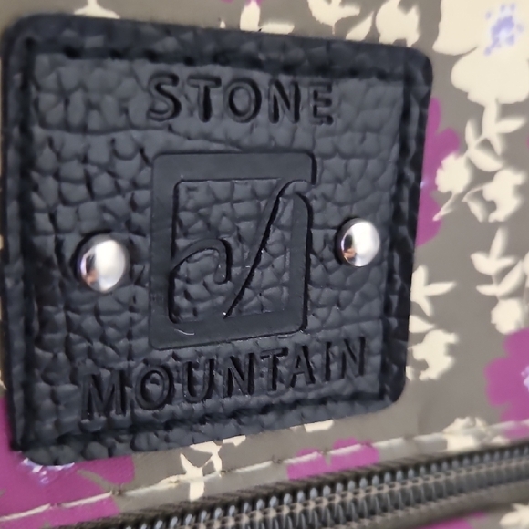 Stone Mountain Floral Crossbody Bag Water Resistant - Picture 3 of 10